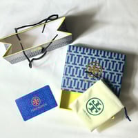 طقم توري بورش ذهبي - شامل الملحقات