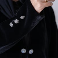 عباية مخمل سادة