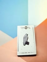 ستيكر لاصق معدني للجوال - الصقر