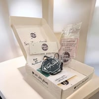 تعليقة للسيارة - " فإنك بأعيننا "