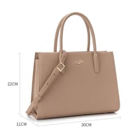 شنطة نسائية لون بني