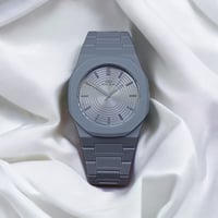 ساعه رجاليه ماركه ديفان متوفره بعدت اللوان