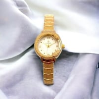 ساعه نسائيه موديل كارتير ذهبي ميناء فضي