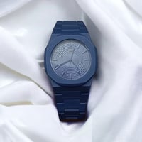 ساعه رجاليه ماركه ديفان متوفره بعدت اللوان