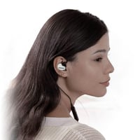 سماعات أذن عازلة للصوت احترافية ماركة Shure بجودة...