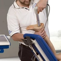 جهاز الموجات التصادمية Storz مع تروللي وشاشة عرض م...