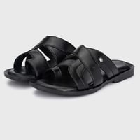 شباشب جلدية للرجال بي دبليو دي 284 من بيروود أسود...