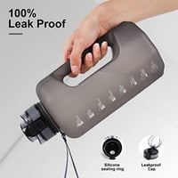 زجاجة مياه نصف جالون سعة 74 اونصة كبيرة رياضية بلا...