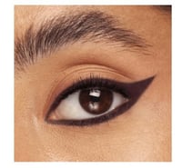 قلم كحل تحديد العين من ميساودا بقوام كريمي غير لام...