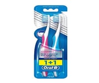 فرشاة أسنان حساسة من Oral‑B بشعيرات اكسترا سوفت 2...