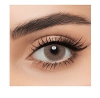 عدسات ملونة طبية من لنس مي (Lens Me) بلون كارميل 1...