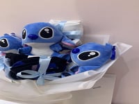 باقة جوارب ودمى