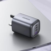 شاحن جداري يوجرين بثلاث منافذ USB-C وبمنفذ USB بتق...