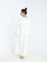 جلابية كريب بتطريز يدوي