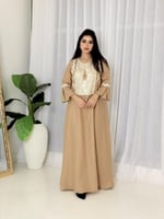 جلابيه بيج لينن مطرز بذهبي