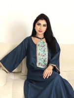 جلابيه لينن ازرق مطرز