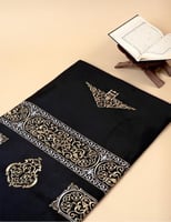 سجادة كسوة الكعبة الطبيه المطرزه