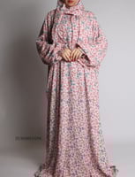 ثوب صلاة ورد