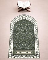 سجادة صلاة الروضة الشريفة