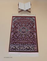 سجادة الروضة الشريفة