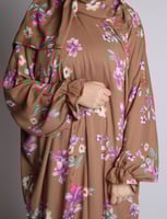 ثوب صلاة ورد