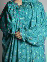 ثوب صلاة ورد