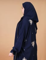 ثوب صلاة مطرز كحلي