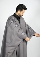 جبة الباحة - لون رصاصي