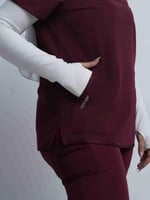 سكرب سبورت نسائي عنابي