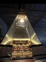 خيمة هرمية تراثية - قماش كوري عالي الجودة