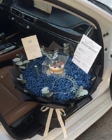 باقة جبسو ازرق + كيك