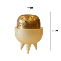 مبخرة كلاسي وسط ابيض