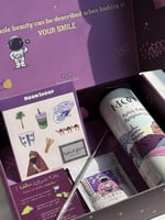 ماتشا فاخرة 30 جرام + مق مون+ ستيكرز