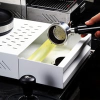 درج نوك بوكس لنفايات الاسبريسو ابيض