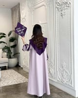 عباية تخرج مزينة بالتطريز الفاخر