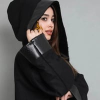 فروه نسائيه مع اطراف جلد