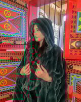 بشت نسائي مغربي فرو ناعم من الخارج