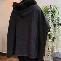 فرو نسائي شتوي بالأسم