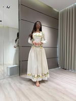 فستان العيد ناعم قطعتين بتطريز ورود