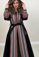 بشت جوخ نسائي مطرزه بسدو انيق معا قبعه