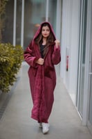 فروات شتويه نسائية لون عنابي