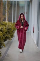 فروات شتويه نسائية لون عنابي