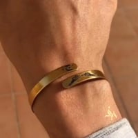 سواره بحفر ماسكين يد بعض