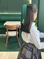 ربطة شعر بـ شعار سيفين ونخله