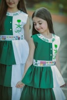 فستان بناتي بالاسم