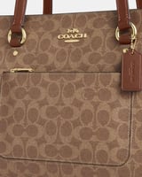 شنطة كوتش/توت باق