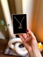 سلسال الحرف – تصميم حسب الطلب