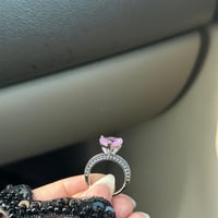 خاتم قلب وردي