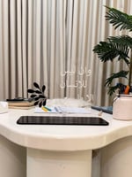 ستاند مكتبي أكريليك بالاسم