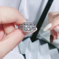 خاتم الزركون من الزركون